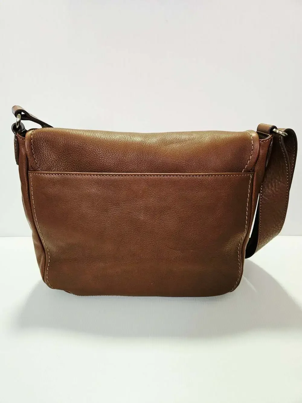 Tsuchiya Kaban Tone Oil Nume Medium Shoulder Bag in Brown Leather